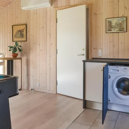 Four-bedroom Holiday In Tatil Evi